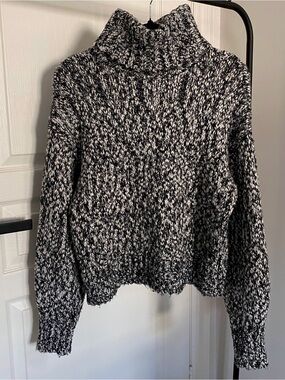 H&M Knit Marled Turtleneck Sweater